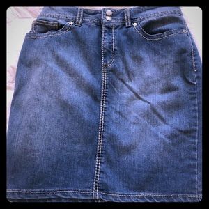 Nine West short denim skirt